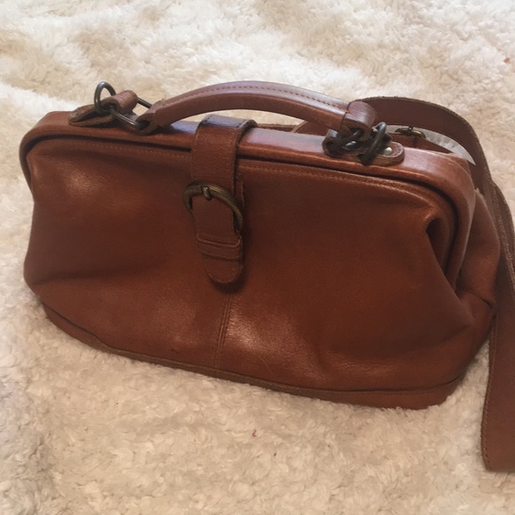 MO&CO Doctor’s Bag Convertible Satchel Crossbody - Picture 1 of 8